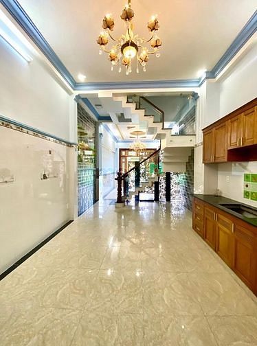 Hình ảnh LÀM ĂN THUA LỖ bán nhà Lý Phục Man 1,7 tỷ