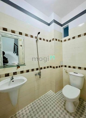 Hình ảnh CHẠY NỢ bán nhà Lý Chính Thắng P8 Q3 2,9 tỷ