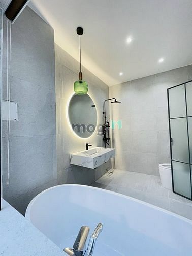 Hình ảnh Phố Đàn NGUYỄN THIỆN THUẬT Q3 57m2 3Tỷ32 SHR