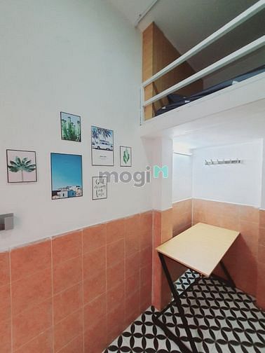 Hình ảnh Cho thuê Phòng 3tr2 có gác gần Cao Thắng, Q3