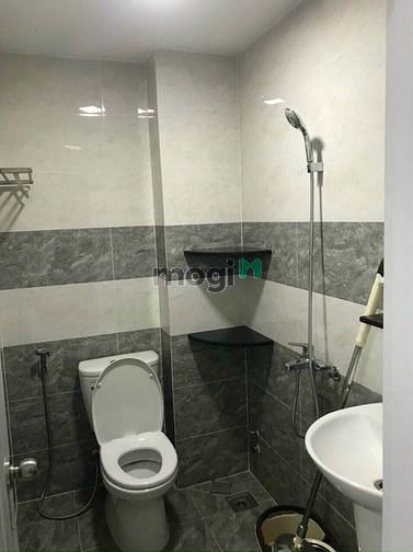 Hình ảnh phòng cho thuê giá 2,5 triệu bao điện nước Lê Công Phép