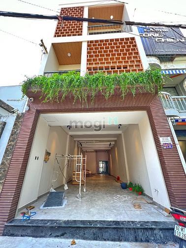 Hình ảnh Cho thuê mặt bằng siêu rộng và nằm tại vị trí đắc địa