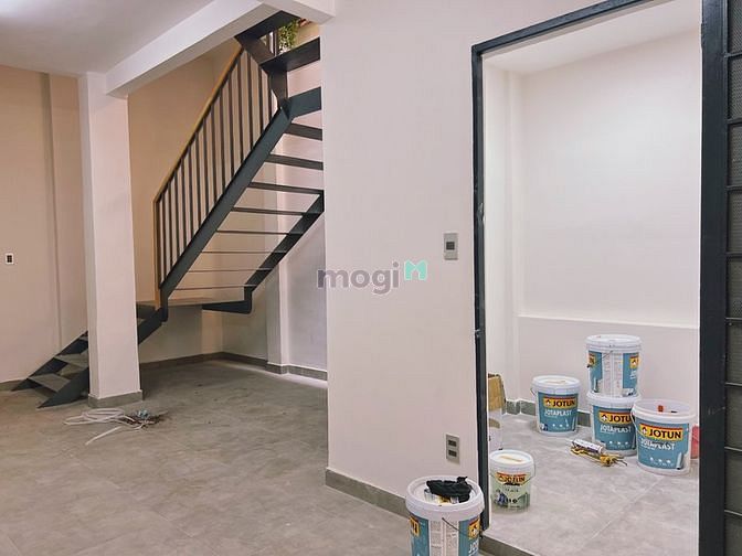 Hình ảnh Cho thuê mặt bằng siêu rộng và nằm tại vị trí đắc địa