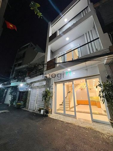 Hình ảnh Hỗ trợ Full Pháp Lý XÓM CHIẾU Q4 45m2 2Tỷ45 SHR