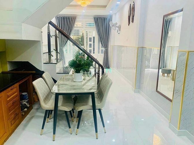 Hình ảnh Hỗ trợ Full Pháp Lý XÓM CHIẾU Q4 45m2 2Tỷ45 SHR