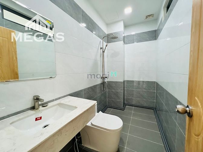 Hình ảnh Căn Hộ Ban Công Quận 6 Đường Phạm Văn Chí Siêu Thoáng