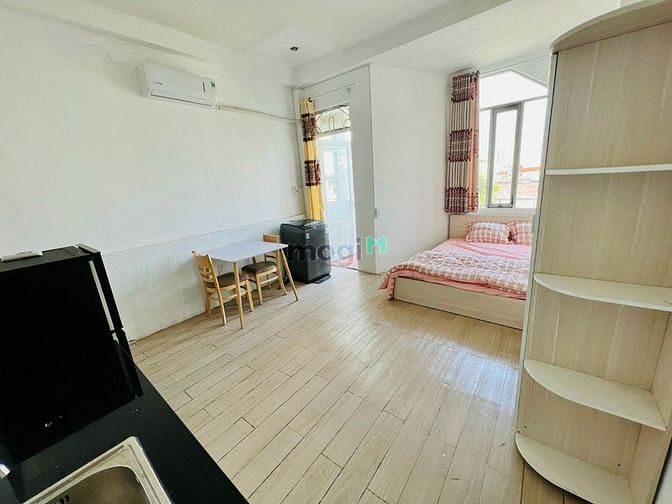 Hình ảnh Căn Hộ Studio 32m2 ban công, cửa sổ ngay Lê Văn Duyệt gần chợ Bà Chiểu