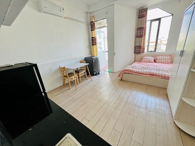 Hình ảnh Căn Hộ Studio 32m2 ban công, cửa sổ ngay Lê Văn Duyệt gần chợ Bà Chiểu