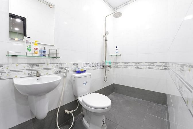Hình ảnh 🔴Căn Hộ 2PN Gần Phan Đăng Lưu - Cửa Sổ - Thang Máy - Full Nội Thất🔴