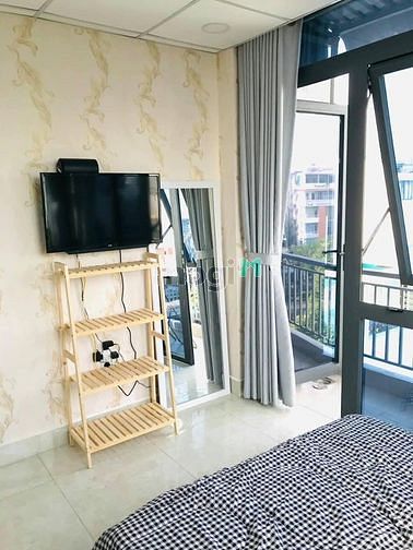 Hình ảnh Căn studio full nội thất- có ban công ngay Hoàng Sa- Quận 3