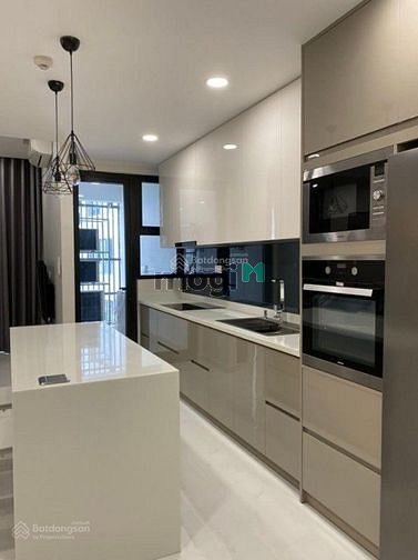 Hình ảnh Định cư nn bán lại CH CC Riviera Point, 2PN/2WC, DT: 79.6m2/2.4 tỷ.