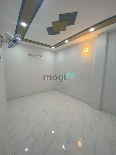 Hình ảnh Deal cực hot! HÒA BÌNH Q11 57m2 2Tỷ4 SHR