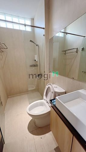 Hình ảnh 🏝️🏝️Căn Hộ Studio cao cấp 35m2 ban công, thang máy ngay Lê Văn Sỹ PN