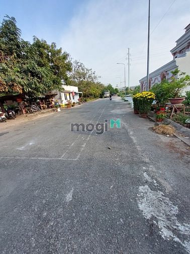 Hình ảnh Bán đất quận 12, view sông Vàm Thuật 200m2 ngang 10m, đường rộng 12m