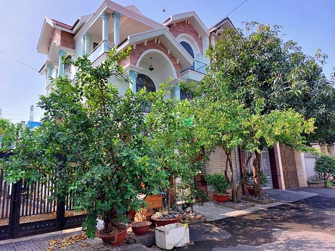 Hình ảnh Bán đất xây biệt thự 200m2 quận 12 thể hiện đẳng cấp người thành đạt