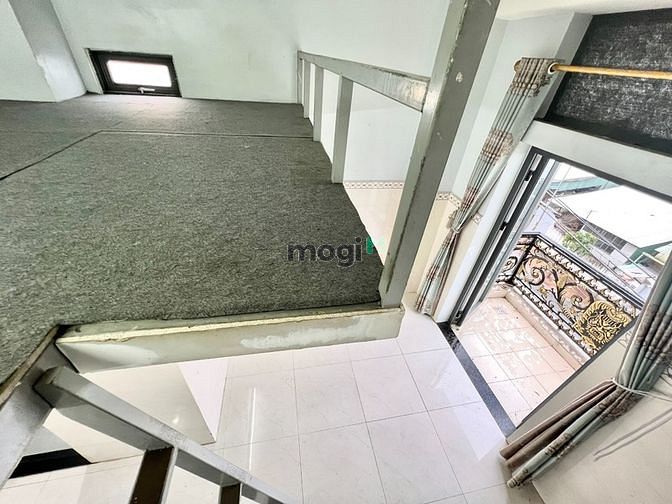Hình ảnh Cho thuê phòng ban công Cống Lỡ P15 Tân Bình