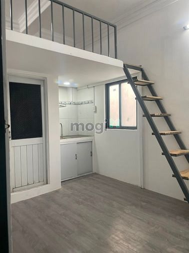 Hình ảnh Duplex mới xây ngay Lê Thúc Hoạch