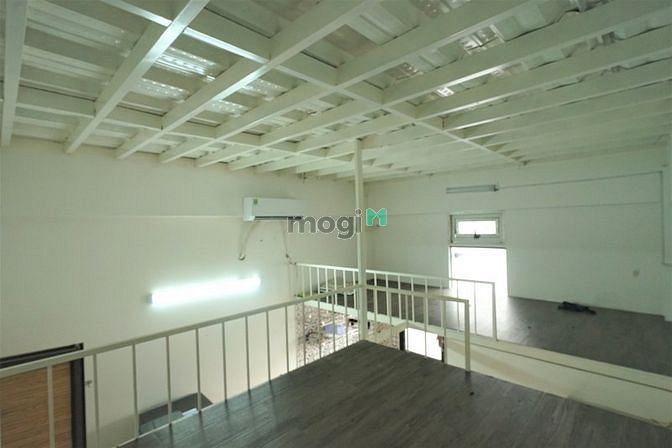 Hình ảnh Studio nội thất cơ bản, có ban công, gần chợ Lý Phục Man, Q7
