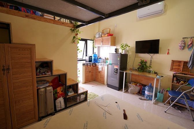 Hình ảnh Studio nội thất cơ bản, có ban công, gần chợ Lý Phục Man, Q7