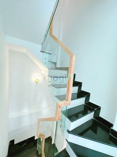 Hình ảnh Cho Thuê nhà hẻm Cộng Hòa - Phan Văn Sửu P13 Tân Bình giá 17tr 4 Tầng
