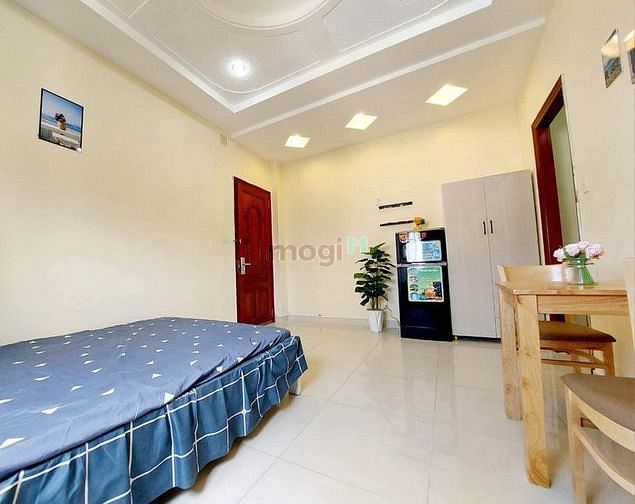 Hình ảnh Cho thuê khách sạn 18P Đề Thám .P Cô Giang Quận 1 .chỉ 110tr