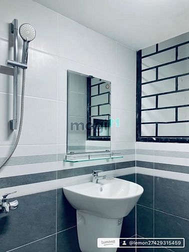 Hình ảnh Studio 1 phòng ngủ ban công rộng trung tâm quận 7