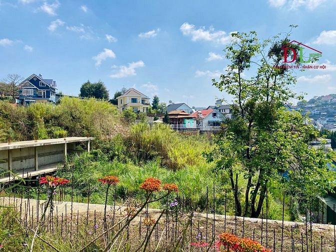 Hình ảnh Bán đất mặt tiền Triệu Việt Vương phường 4 Đà Lạt vị trí đắc địa