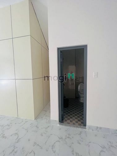 Hình ảnh Nhà phố 144m2 hoàn thiện có thang máy