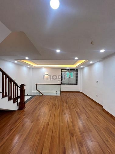 Hình ảnh Bán nhà Ngọc Hồi, 60m x 5T x 5.8 tỷ,LÔ GÓC -NGÕ THÔNG -Ô TÔ 7 VÀO NHÀ