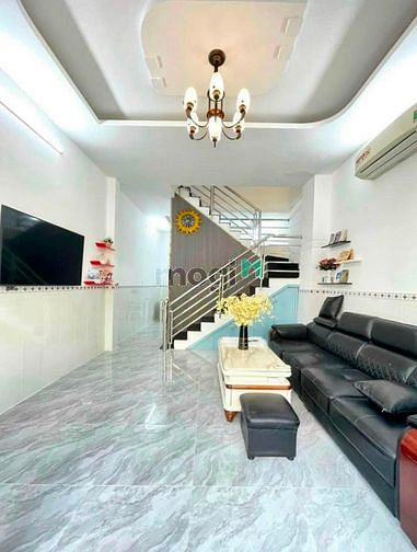 Hình ảnh Bán Nhà SHR HXH 40m2 Đường Huỳnh Tấn Phát,Q7