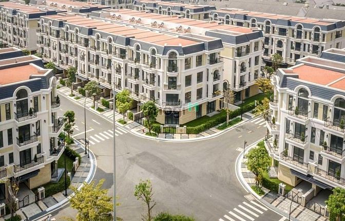 Hình ảnh Mua bán nhanh căn nhà Tân Cổ Điển – TP Thủ Đức.
