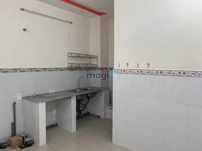 Hình ảnh Cần Bán Nhà Trọ  Đúc 4.5 Tấm Đường 6m Âu Cơ. Tân Bình