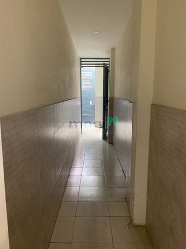 Hình ảnh Cần Bán Nhà Trọ  Đúc 4.5 Tấm Đường 6m Âu Cơ. Tân Bình