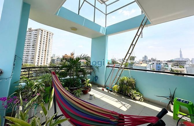 Hình ảnh Penhouse rộng hơn 45m2 tại quận 1