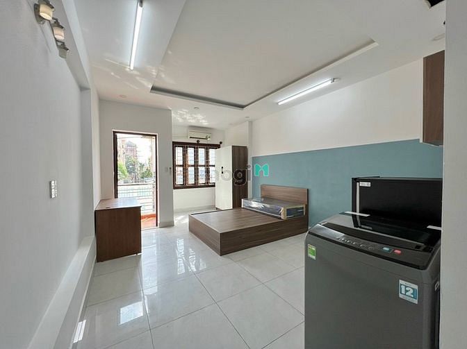 Hình ảnh Studio ban công + full nội thất gần ngay cầu Sài Gòn