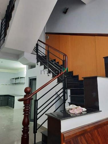 Hình ảnh Nhà hẻm xe hơi 5pn,4wc lâm văn bền tân kiểng q7