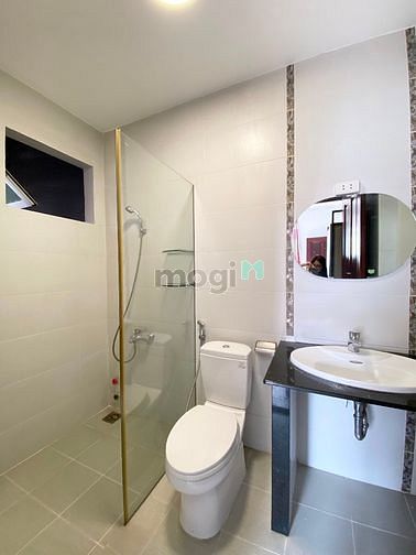 Hình ảnh Studio cửa sổ lớn mới xây nên mới 100%