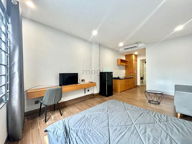Hình ảnh 🔴Studio Full Nội Thất Đường Hai Bà Trưng - Cửa Sổ Lớn - Thang Máy🔴