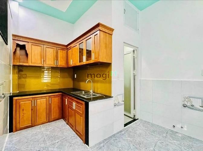 Hình ảnh Nhà mới phong cách C.Âu 639tr 120m2 lk kdc xuyên á