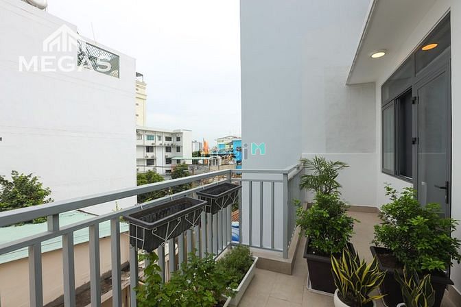 Hình ảnh CHDV 1PN 2PN nằm ngay trung tâm Phú