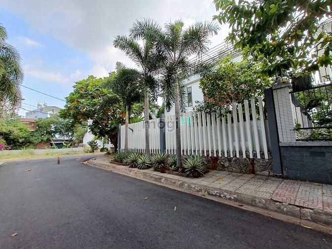 Hình ảnh Bán Biệt Thự An Lộc 200m2, giá 17,5 tỷ