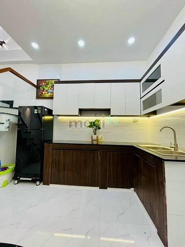 Hình ảnh Cô Năm bán nhà TÔN ĐẢN, Q4 GIÁ 1 TỶ 420, CÓ SHR