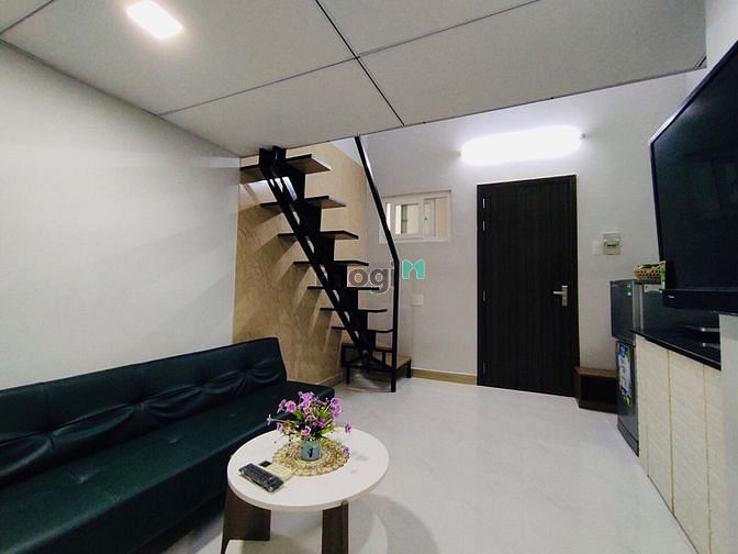 Hình ảnh CHDV Nguyễn Thị Thập gần Đại Học RMIT , Lotte Mart, có cửa sổ thoáng