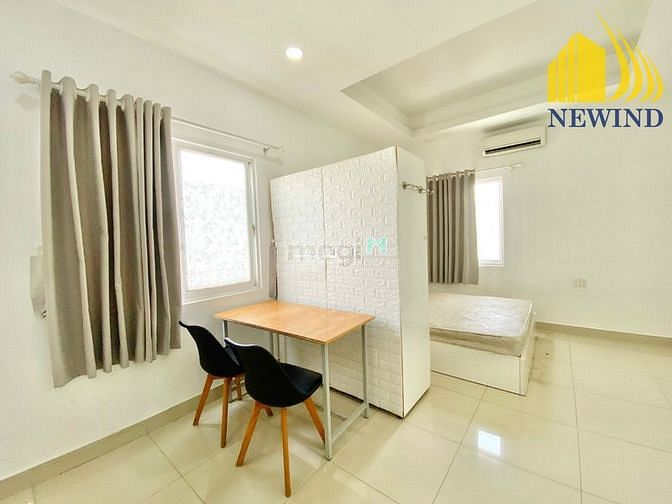 Hình ảnh CHDV Nguyễn Thị Thập gần Đại Học RMIT , Lotte Mart, có cửa sổ thoáng