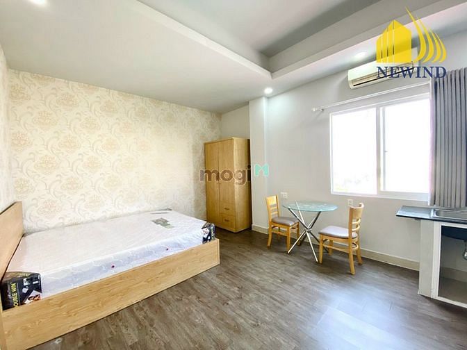 Hình ảnh CHDV Nguyễn Thị Thập gần Đại Học RMIT , Lotte Mart, có cửa sổ thoáng
