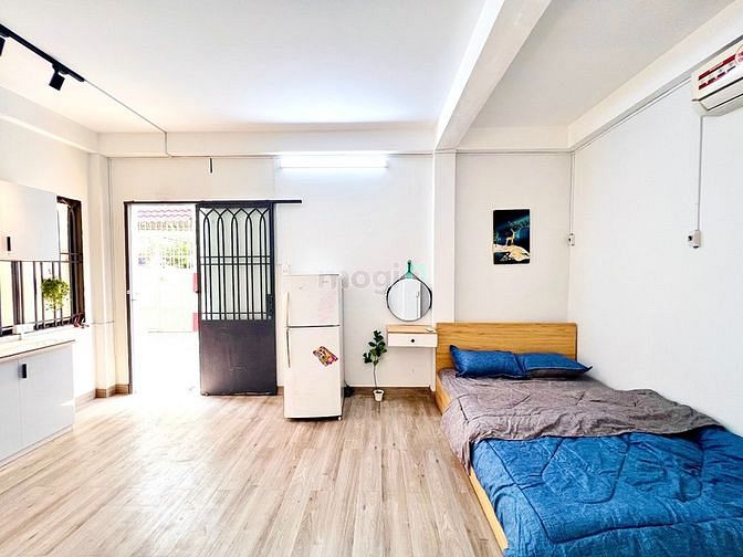 Hình ảnh CHDV Studio full cửa sổ, mặt tiền kinh doanh