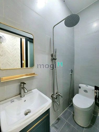Hình ảnh Gần sân bay TSN PHỔ QUANG TB 57m2 4Tỷ4 SHR