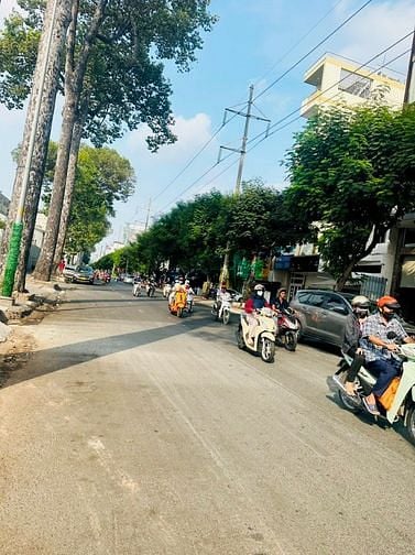 Hình ảnh CHO THUÊ Tòa Nhà 833 m² - MT Hùng Vương, Quận 5 - 7mx17m-PCCC-1H 6L TM