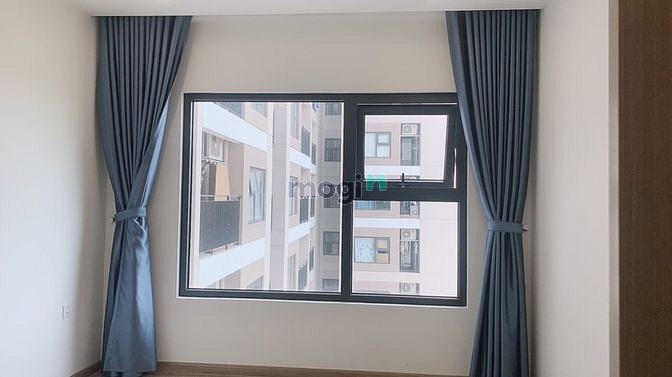 Hình ảnh Cho thuê căn 3PN bếp rèm chỉ 8 triệu tại Vinhomes Quận 9