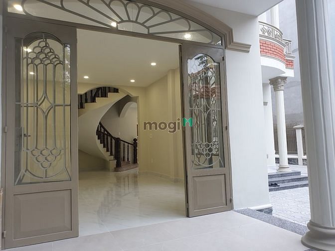 Hình ảnh Siêu BIỆT THỰ  240m2 6PN 7WC Q2;gần chợ Đo Đạc, chỉ 1 phút ra Trần Não